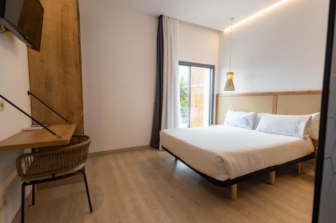 Play Hotel Ibiza - Adults Only 外观 照片